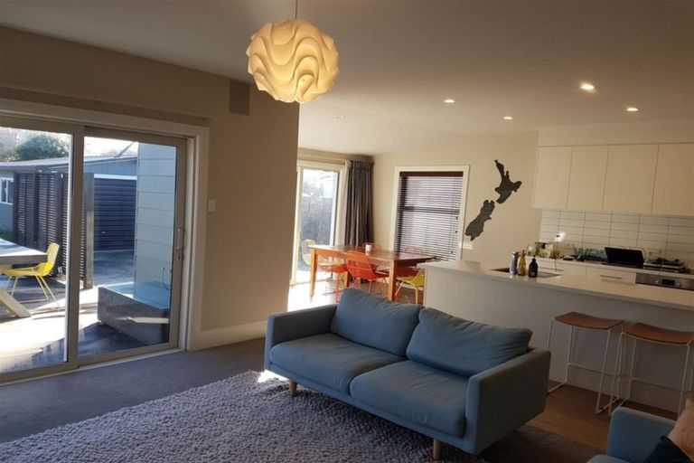 Photo of property in 27 Somerfield Street, Somerfield, Christchurch, 8024