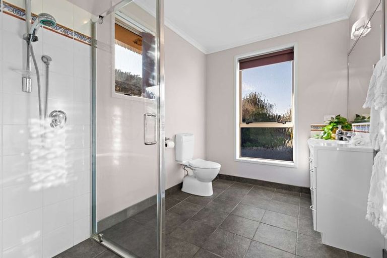 Photo of property in 31 Sarah Place, Papamoa Beach, Papamoa, 3118