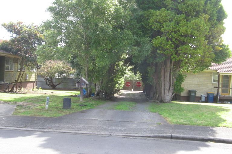 Photo of property in 26 Penfold Place, Henderson, Auckland, 0610