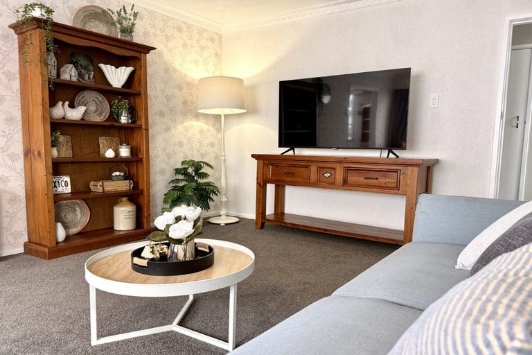 Photo of property in 45 Edinburgh Crescent, Waikiwi, Invercargill, 9810