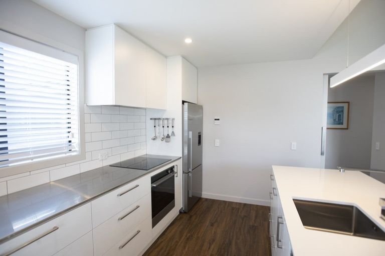 Photo of property in 216 Park Street, Winton, 9720