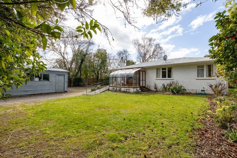 Photo of property in 84 Kuratawhiti Street, Greytown, 5712