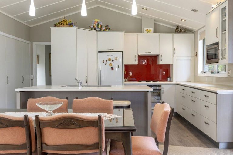 Photo of property in 12 Kurupae Road, Hilltop, Taupo, 3330