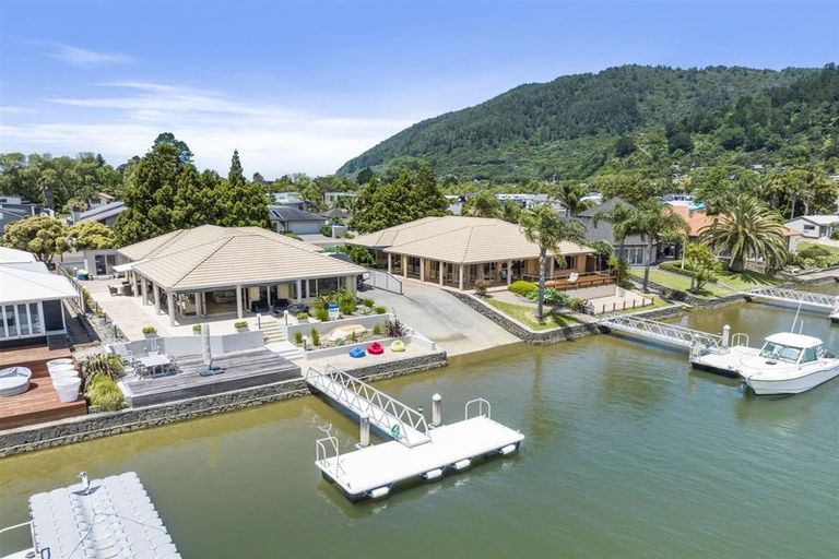 Photo of property in 131 Motu Capri, Pauanui, Hikuai, 3579