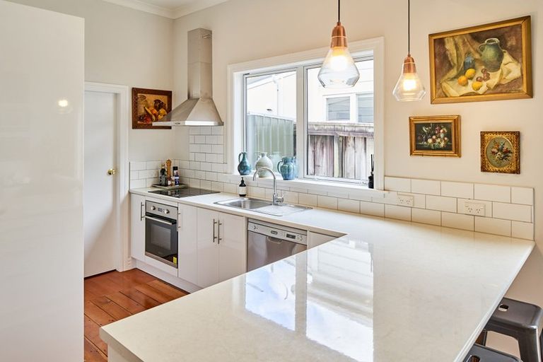 Photo of property in 59 Victoria Street, Petone, Lower Hutt, 5012