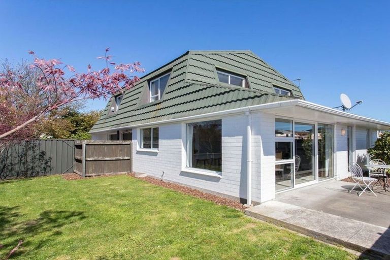Photo of property in 77 Winchester Street, Merivale, Christchurch, 8014