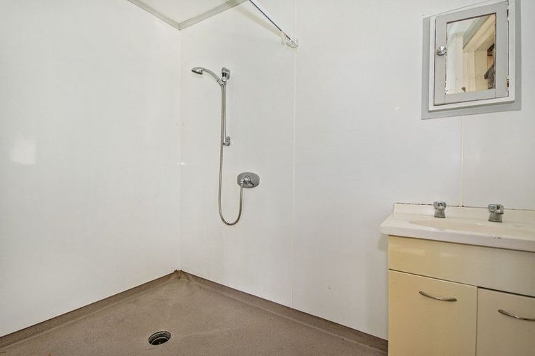 Photo of property in 39 Valley Road, Hikurangi, 0114