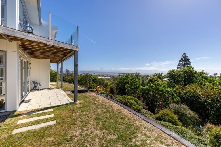 Photo of property in 21 Highview Drive, Wakatu, Nelson, 7011