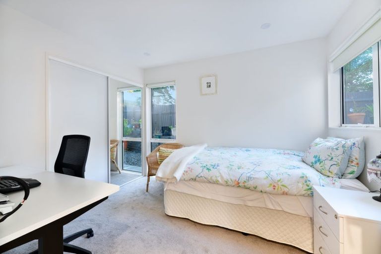 Photo of property in 30c Coniston Avenue, Te Atatu South, Auckland, 0610