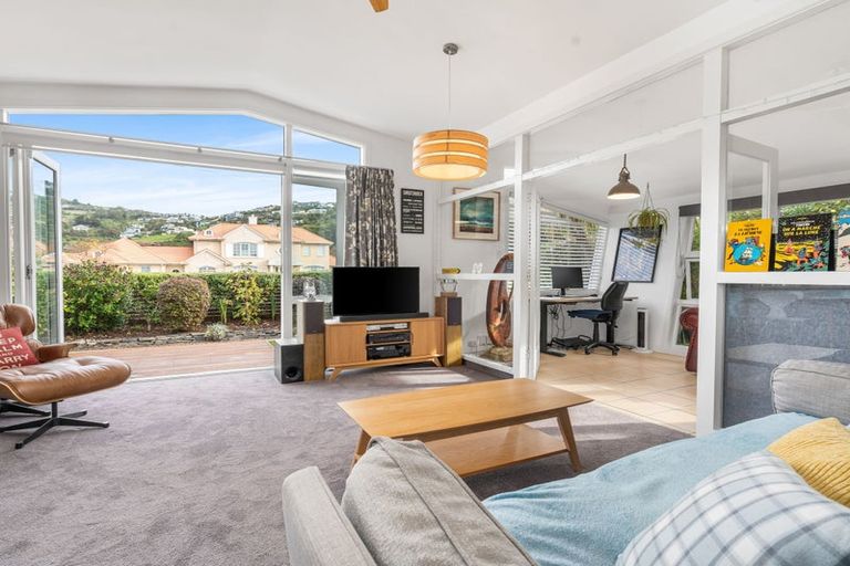 Photo of property in 71 Main Road, Redcliffs, Christchurch, 8081