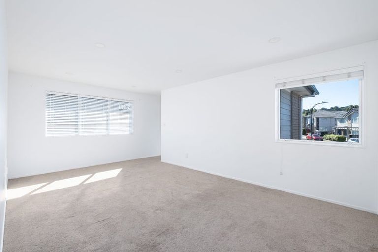Photo of property in 20 Pikao Place, East Tamaki, Auckland, 2016