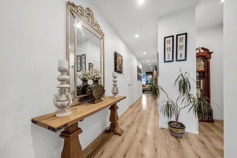 Photo of property in 4 Peter Bourne Drive, Pokeno, 2402