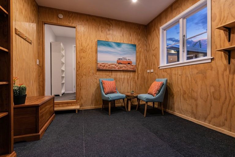 Photo of property in 7 Tipau Street, Torbay, Auckland, 0630