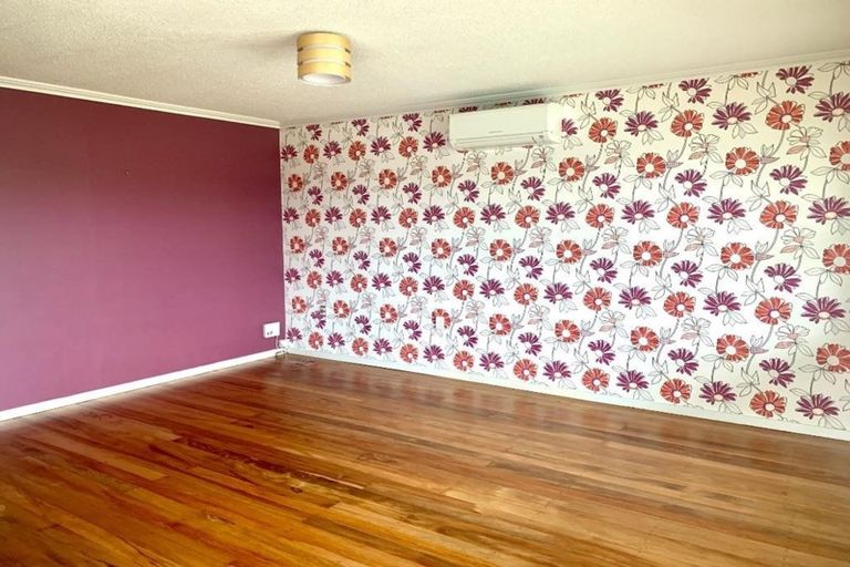 Photo of property in 1 Kingsley Street, St Andrews, Hamilton, 3200