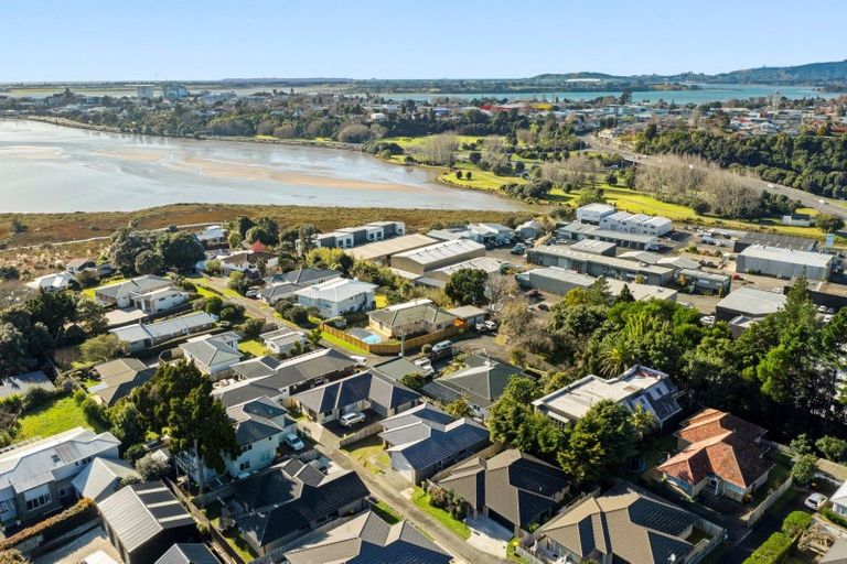 Photo of property in 10 Himalayan Close, Judea, Tauranga, 3110