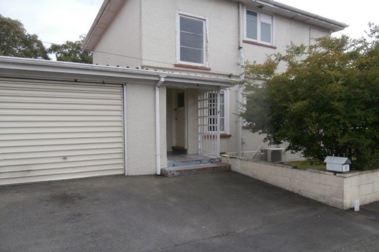Photo of property in 2 Highgate Avenue, Merivale, Christchurch, 8014
