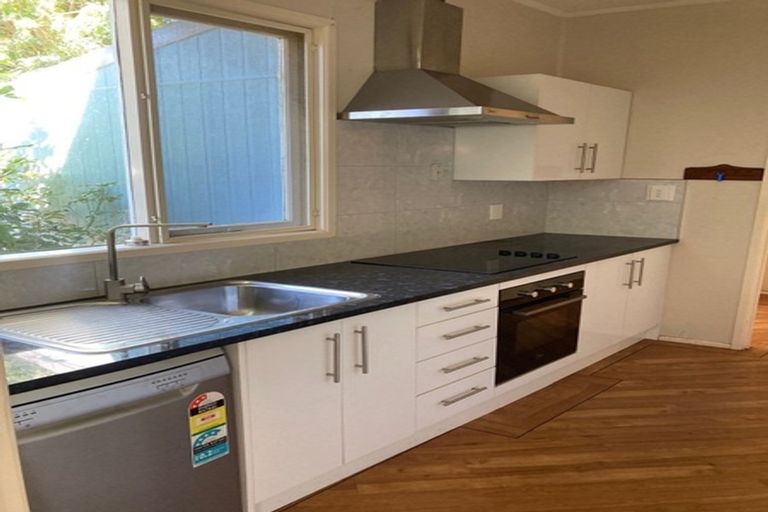 Photo of property in 3 Damian Way, Weymouth, Auckland, 2103