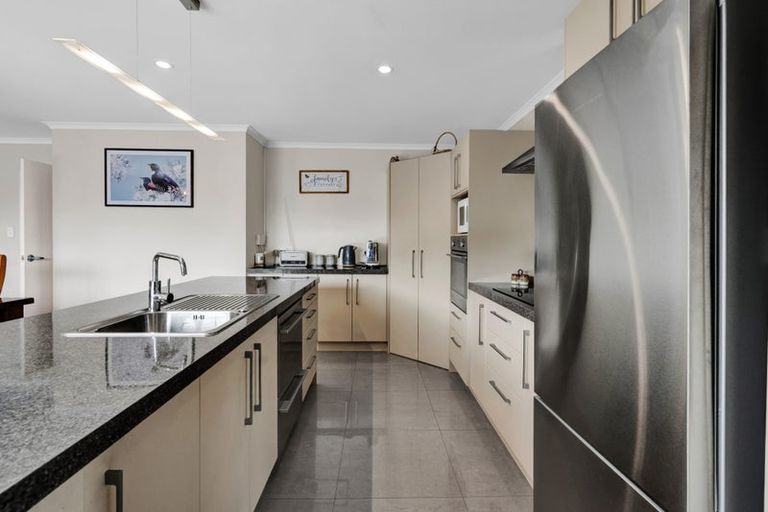 Photo of property in 18b Estate Grove, Inglewood, 4330