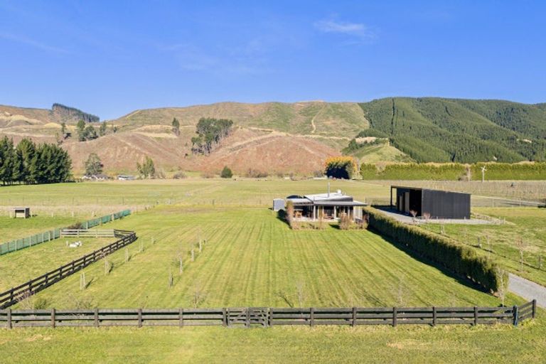 Photo of property in 40 Cooper Street, Wairau Valley, Blenheim, 7271