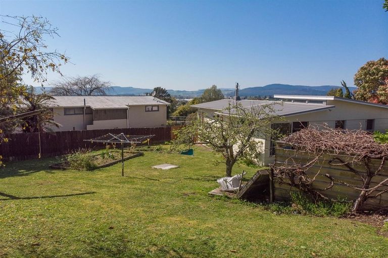 Photo of property in 83 Gordon Road, Western Heights, Rotorua, 3015