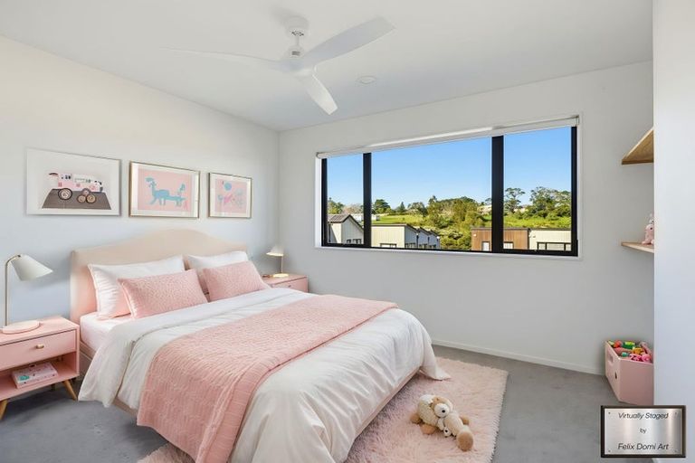 Photo of property in 138b Tiriwa Drive, Massey, Auckland, 0614