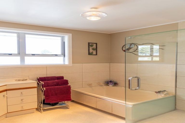 Photo of property in 75 Wentworth Street, East Gore, Gore, 9710