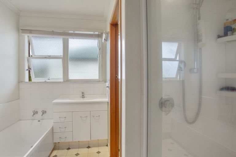 Photo of property in 11 Carisbrooke Street, Katikati, 3129