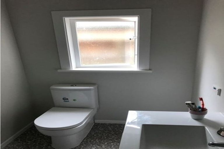 Photo of property in 1056 George Street, North Dunedin, Dunedin, 9016