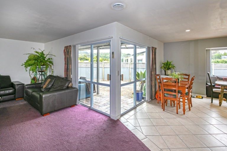 Photo of property in 13 Willow Grove, Tairua, 3508