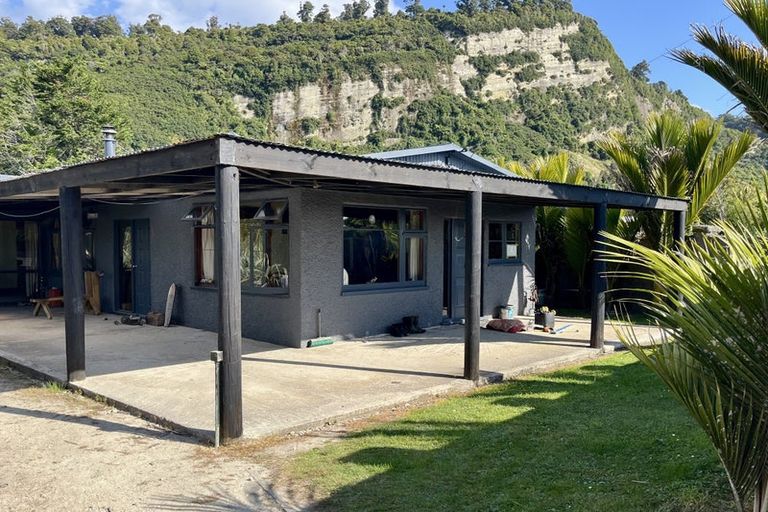 Photo of property in 21 Glasseye Drive, Little Wanganui, Karamea, 7893