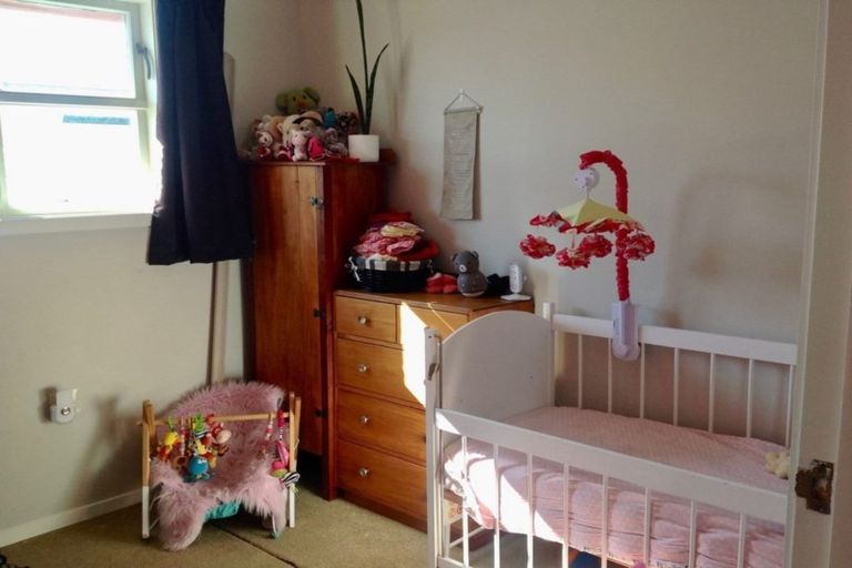 Photo of property in 42 Richmond Street, Waitara, 4320