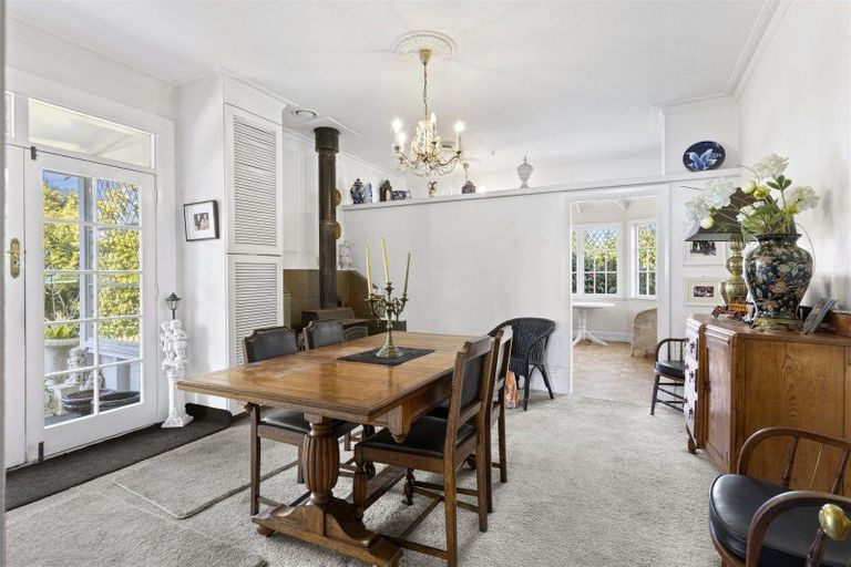 Photo of property in 143 Russell Street, Westport, 7825