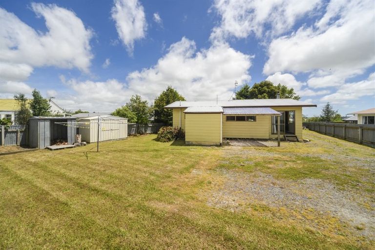 Photo of property in 32 Rata Street, Tokomaru, Palmerston North, 4474