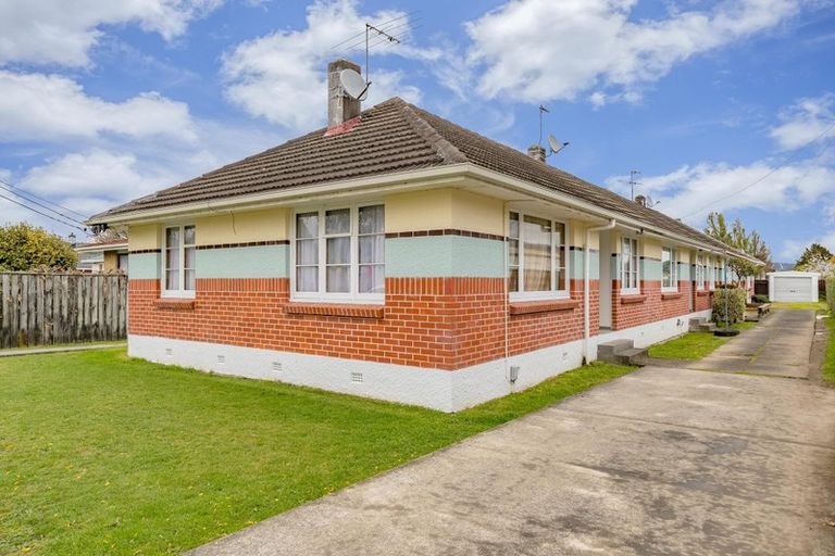 Photo of property in 11 Stephen Street, Trentham, Upper Hutt, 5018