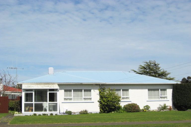 Photo of property in 1 Konini Street, Tawhero, Whanganui, 4501