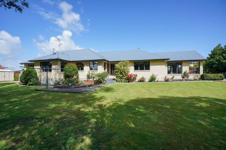 Photo of property in 60 Glenroy Park Drive, Waikiwi, Invercargill, 9810