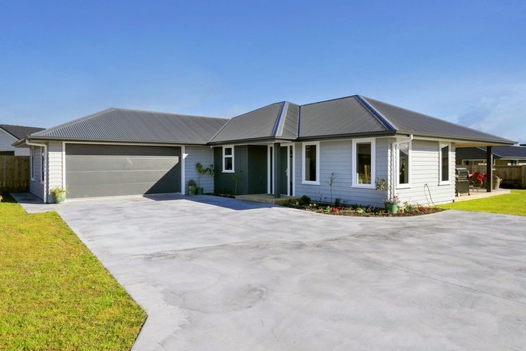 Photo of property in 22 Harakeke Drive, Wharewaka, Taupo, 3330