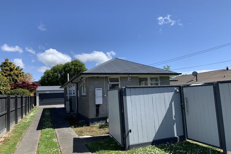 Photo of property in 153 Withells Road, Avonhead, Christchurch, 8042