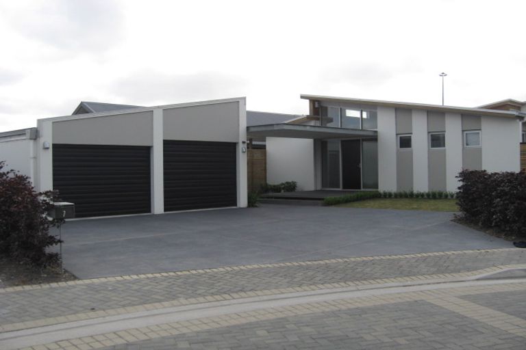 Photo of property in 7 Havana Gardens, Shirley, Christchurch, 8052