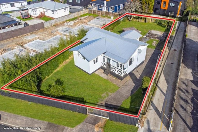 Photo of property in 18 Olive Crescent, Papatoetoe, Auckland, 2025