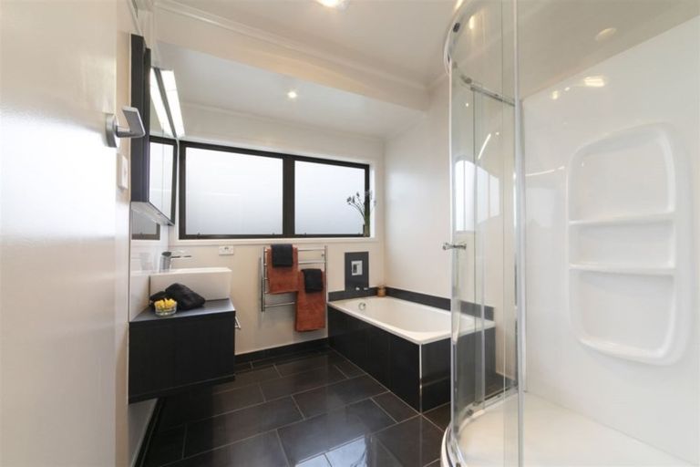 Photo of property in 16 Stevens Lane, Waitoki, Kaukapakapa, 0871