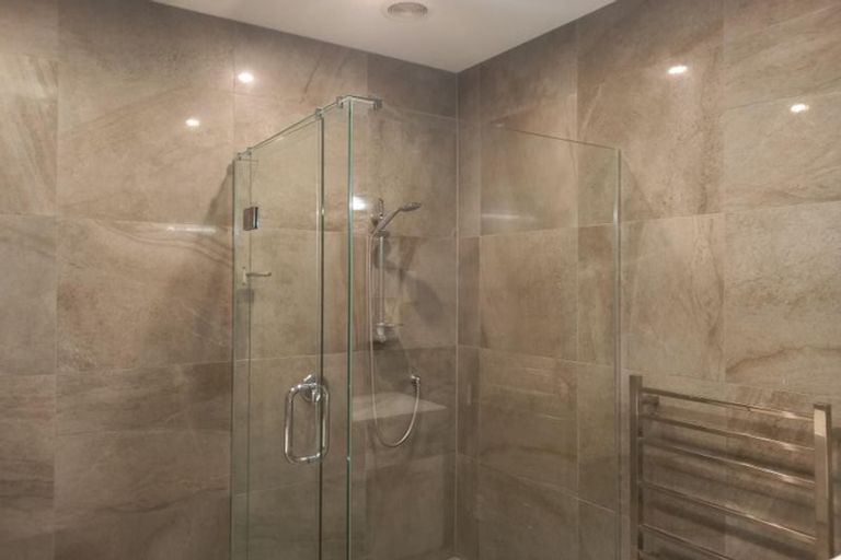 Photo of property in 7 Clovelly Street, Brooklands, New Plymouth, 4310