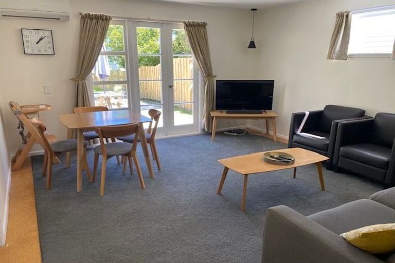 Photo of property in 32 Monaghan Avenue, Karori, Wellington, 6012