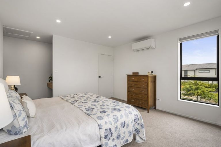 Photo of property in 133 Glenvar Ridge Road, Long Bay, Auckland, 0630