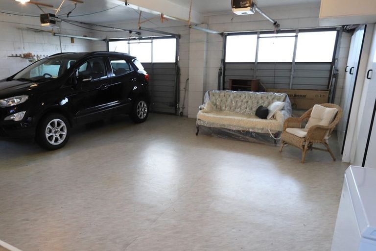 Photo of property in 39 Cordelia Street, Stratford, 4332