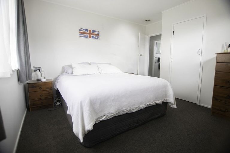 Photo of property in 4a Brightwell Street, Papakura, 2110