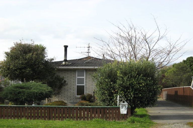 Photo of property in 27 Ada Street, Shannon, 4821