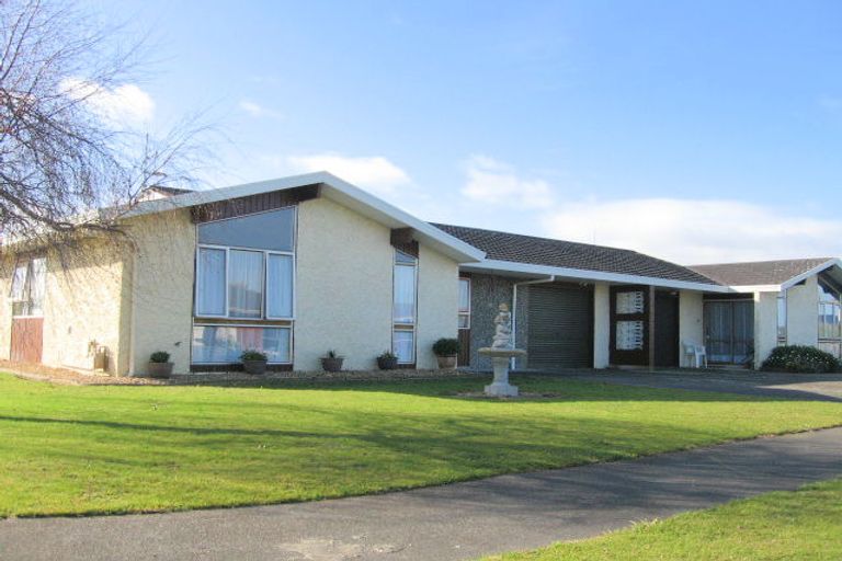 Photo of property in 10 Helena Place, Feilding, 4702