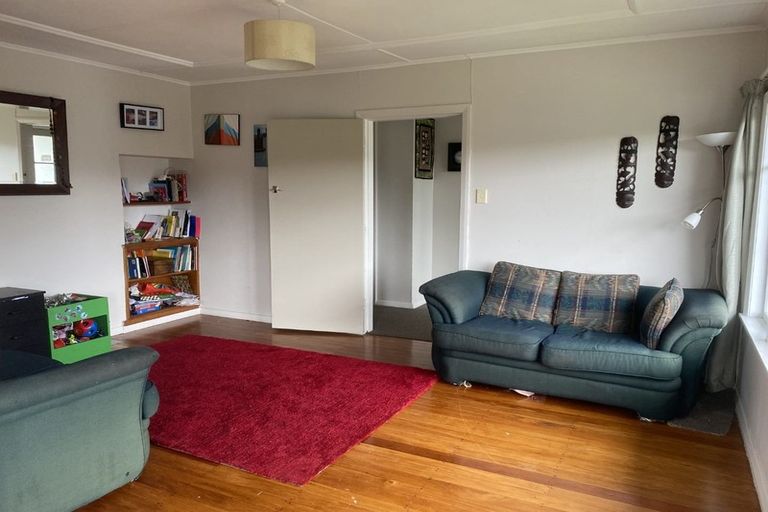 Photo of property in 38 Matipo Terrace, Toi Toi, Nelson, 7010