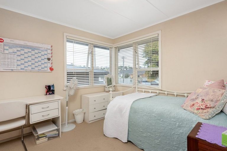 Photo of property in 43 Windsor Road, Bellevue, Tauranga, 3110